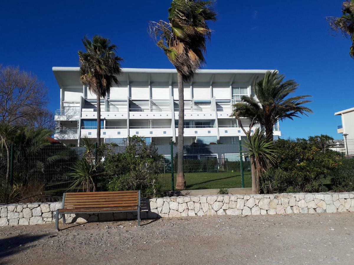 F2 Immeuble Les Pieds Dans L'Eau Daire Villeneuve-Loubet Dış mekan fotoğraf